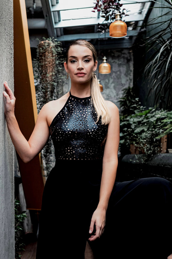 Image Title Bella Halter Bodice